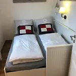 Semesterbostad In Strandnaehe *