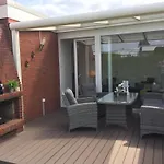 Semesterbostad In Strandnaehe *
