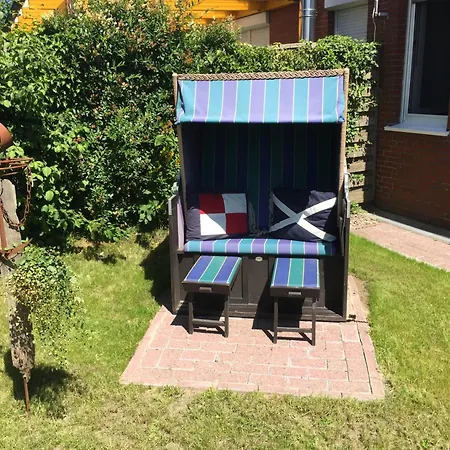In Strandnaehe Semesterbostad Dornum